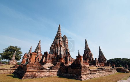 Foto de Wat chaiwattanaram en Ayuthaya, templo antiguo y pagoda patrimonio en Tailandia - Imagen libre de derechos