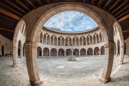 Photo for PALMA DE MALLORCA. SPAIN - SEPT 21, 2023: Inner yard of the Circular Gothic Bellver Castle (Castillo de Bellver) built by architect Pere Salva in 1300-1311 for King James II of Aragon and Majorca. - Royalty Free Image