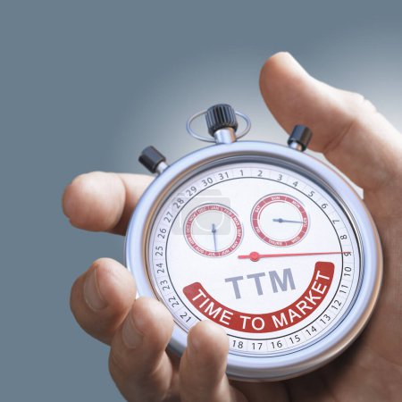 Téléchargez les photos : Main tenant un chronomètre conceptuel avec l'accronyme TTM Time To Market avec espace de copie. - en image libre de droit