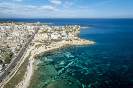 Foto de Paisaje con la bahía de Santo Tomás en Marsaskala, Malta - Imagen libre de derechos