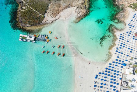 Foto de Paisaje con playa Nissi, Ayia Napa, isla de Chipre - Imagen libre de derechos