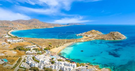 Téléchargez les photos : Paysage avec la côte de l'île de Mykonos, Grèce Cyclades - en image libre de droit