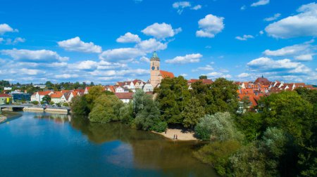 Blick auf die Stadt Nürtingen mit dem Neckar in Deutschland