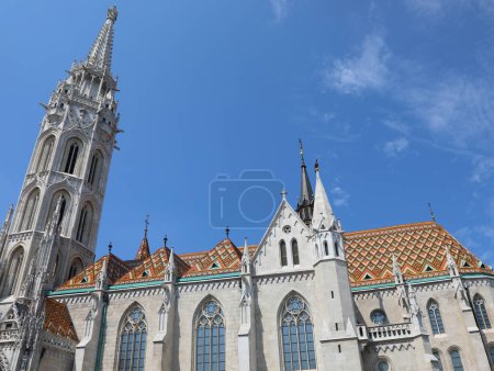 Téléchargez les photos : Eglise de l'Assomption appelée Eglise Matthias à Budapest en Hongrie en Europe centrale - en image libre de droit