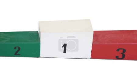 drei Plätze auf dem Wettbewerbspodest mit den Nummern 1 2 3 ohne Personen auf weißem Hintergrund