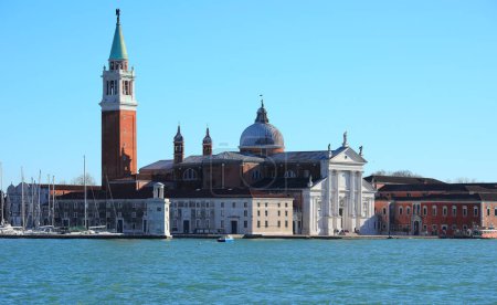 Iglesia de San Jorge en la Laguna Veneciana en el Canal de Giudecca en el norte de Italia Isla de Venecia