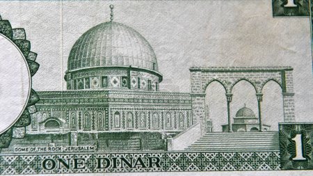 la cúpula de la roca en Jerusalén en un billete jordano
