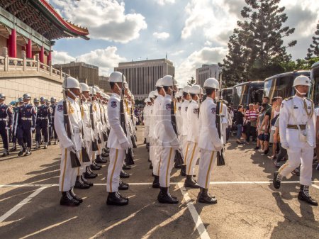 Photo for Taipei, Taiwan - October 02, 2016: Taiwanese soldiers wearing various style, ceremonial uniforms on Liberdade square in Taiwan. - Royalty Free Image