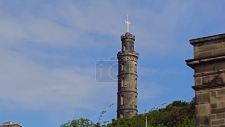 Photo for Edinburgh is the hilly capital of Scotland. The medieval old town has a lot of charm. High above the city sits Edinburgh Castle. From Arthur's Seat in Holyrood Park you have a sweeping view of the city. On the top of the Calton Hills are memorials an - Royalty Free Image