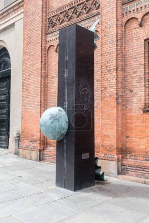 Foto de Copenhague, Dinamarca - 26 de julio de 2022: Monumento a Inge Lehmann en Copenhague por Elisabeth Toubro. - Imagen libre de derechos