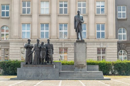 Photo for Pilsen, Czech Republic - August 26, 2023: Statue of Tomas Garrigue Masaryk at Masaryk square. - Royalty Free Image
