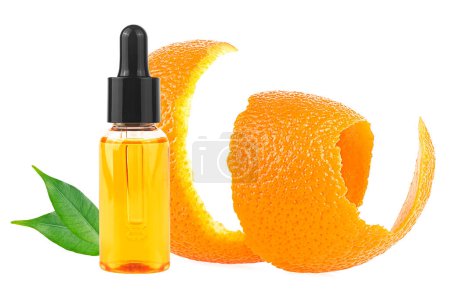 Téléchargez les photos : Orange peel and orange essential oil isolated on a white background. Vitamin C serum in cosmetic bottle. Organic SPA cosmetics, natural skin care. - en image libre de droit