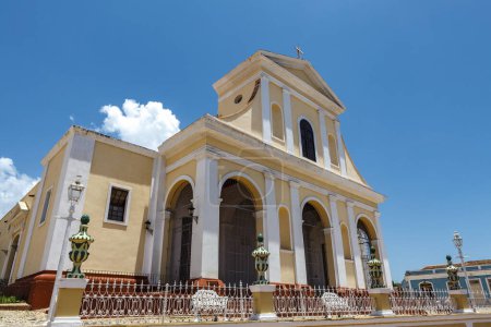 Foto de Exterior of the church of the Holy Trinity in Trinidad, Cuba, Caribbean - Imagen libre de derechos