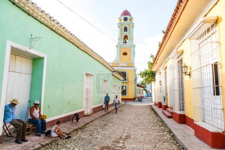 Foto de Colorful bell tower of St Francis church, Trinidad, Cuba, Caribbean - Imagen libre de derechos