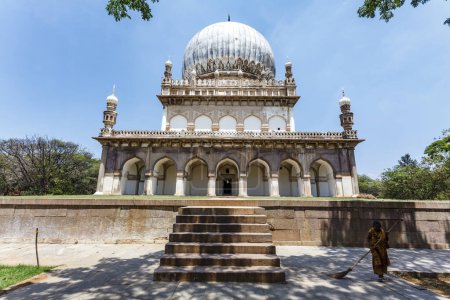 Téléchargez les photos : Extérieur de la baignoire Tombeaux Shahi (Tombeau du 3ème roi Ibrahim Quli Qutb Shah), Hyderabad, Telangana, Inde, Asie - en image libre de droit