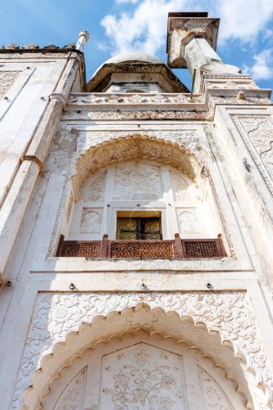 Téléchargez les photos : Extérieur du Bibi Ka Maqbara - bébé Taj Mahal - à Aurangabad, Maharashtra, Inde, Asie - en image libre de droit