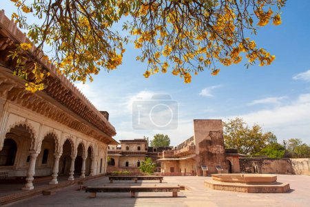 Extérieur du Suraj Bhawan, Deeg Palace, Deeg, Rajasthan, Inde, Asie