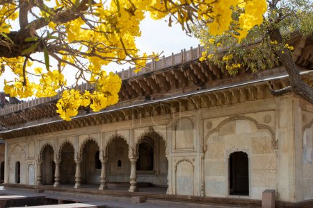 Außenansicht des Suraj Bhawan, Deeg Palace, Deeg, Rajasthan, Indien, Asien
