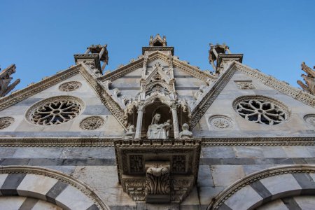 Extérieur de la Santa Maria della Spina, une petite église dans la ville italienne de Pise, Toscane, Italie, Europe