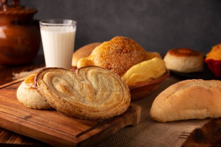 Mexikanisches süßes Brot "Oreja" aus Blätterteig, sein Name kommt von seiner Form ähnlich der von Ähren, französischen Ursprungs, wo es als Elefantenohr oder Palmier Blätterteig bekannt ist