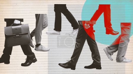 Téléchargez les photos : Diverse people walking in different directions, vintage style collage - en image libre de droit