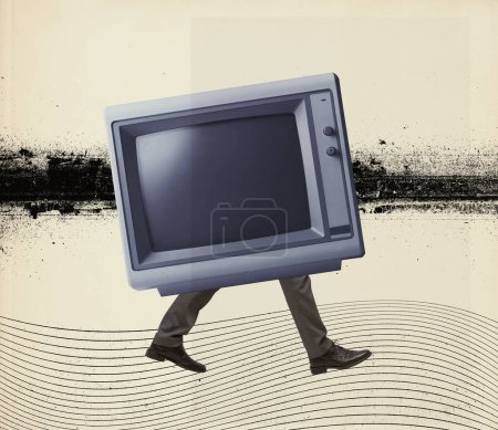 Foto de Antiguo televisor analógico caminando con piernas humanas, póster surrealista de diseño vintage - Imagen libre de derechos