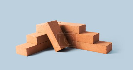 Téléchargez les photos : Mur de briques en construction : concept de construction de bâtiments et de maisons - en image libre de droit