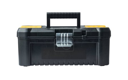 Téléchargez les photos : Boîte à outils en plastique noir avec couvercle fermé isolé sur fond blanc - en image libre de droit