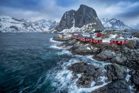 Foto de Famoso pueblo pesquero Hamnoy en Noruega Islas Lofoten - Imagen libre de derechos