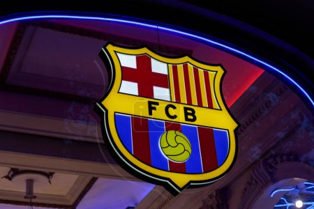 Foto de Barcelona, España - 09 de agosto de 2023: FC Barcelona Official Store Logo, Barcelona, España. - Imagen libre de derechos