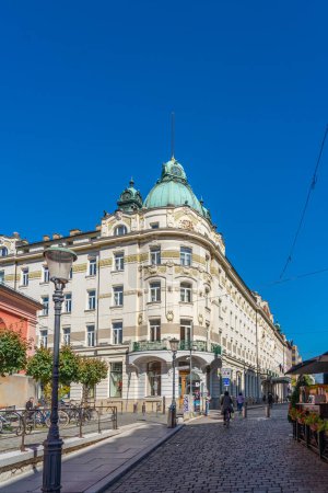 LJUBJANA, SLOVENIA - NOVEMBER 05.2022: Magnificent architectural Grand Hotel Union building in the capital of slovenia Poster 625127104