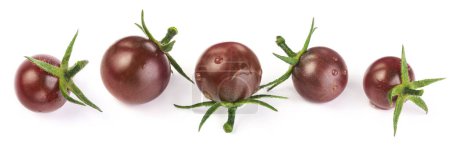 Foto de Tomate fresco de cerezas negras maduras con pedúnculo verde aislado en blanco - Imagen libre de derechos