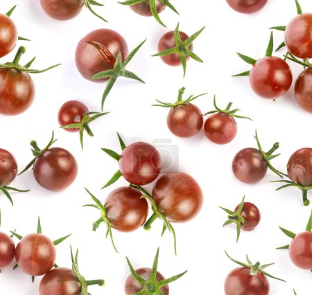 Foto de Tomate fresco de cerezas maduras con patrón transparente pedúnculo verde aislado en blanco - Imagen libre de derechos