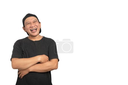 Téléchargez les photos : Portrait d'un Asiatique au visage riant isolé sur fond blanc. Concept de visage de mème - en image libre de droit