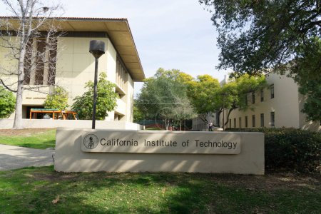 Téléchargez les photos : Une des entrées de la renommée mondiale, California Institute of Technology. - en image libre de droit