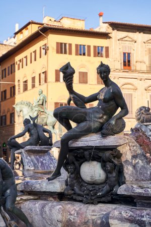 Téléchargez les photos : Doris, détail de la Fontaine de Neptune à Florence, Italie - en image libre de droit