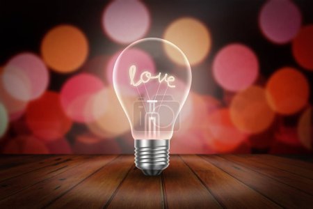 Téléchargez les photos : Valentines week special illustration idea. Glowing heart in a electric bulb. Bokeh Background. - en image libre de droit