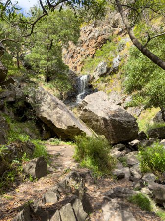 Cascade d'Ingalalla Falls à Hay Flat sur la péninsule de Fleurieu, Australie-Méridionale