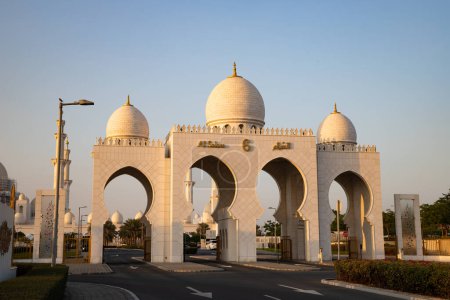 Téléchargez les photos : Détail de la Grande Mosquée Cheikh Zayed à Abu Dhabi Émirats arabes unis - en image libre de droit