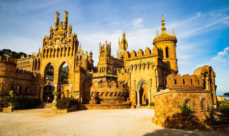 Téléchargez les photos : Château de Colomares à Benalmadena, dédié à Christophe Colomb - Espagne - en image libre de droit