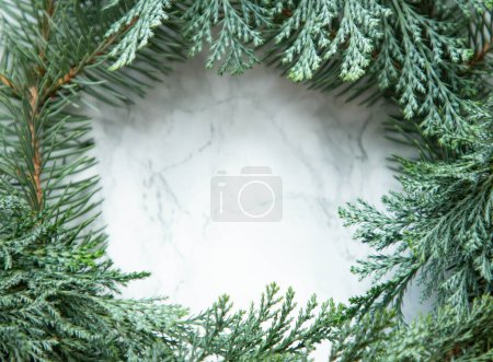 Foto de Ramas de abeto verde para fondo de Navidad - Imagen libre de derechos