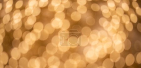 Téléchargez les photos : Bokeh doré lumières de Noël fond - en image libre de droit