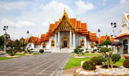 Foto de Wat Benchamabopit, el templo de mármol, Bangkok, Tailandia - Imagen libre de derechos