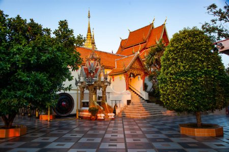 Foto de Wat Phra Ese templo budista Doi Suthep en Chiang Mai, Tailandia - Imagen libre de derechos