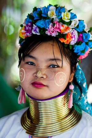 Photo for CHIANG MAI THAILAND- FEBRUARY, 2019 : Hill tribe Karen woman selling her goods in Baan Tong Luang eco village near Chiangmai,Thailand - Royalty Free Image