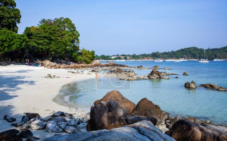 Téléchargez les photos : Belle plage tropicale en Thaïlande - en image libre de droit