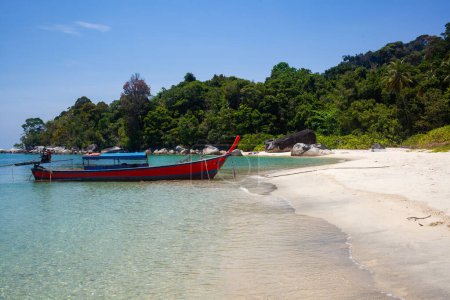 Photo for Beautiful tropical beach in Thailand - Royalty Free Image