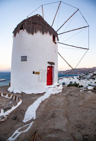 Foto de Hermosa isla de Mykonos, Grecia - destino de viaje de lujo - Islas griegas - Imagen libre de derechos