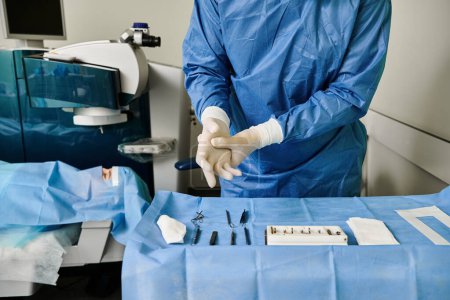 Téléchargez les photos : Femme en robe d'hôpital utilise la machine lors de la correction de la vue au laser au bureau des médecins. - en image libre de droit