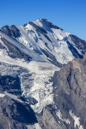 Téléchargez les photos : View on the Jungfrau Swiss Alps and glacier from Schlithorn mountain - en image libre de droit